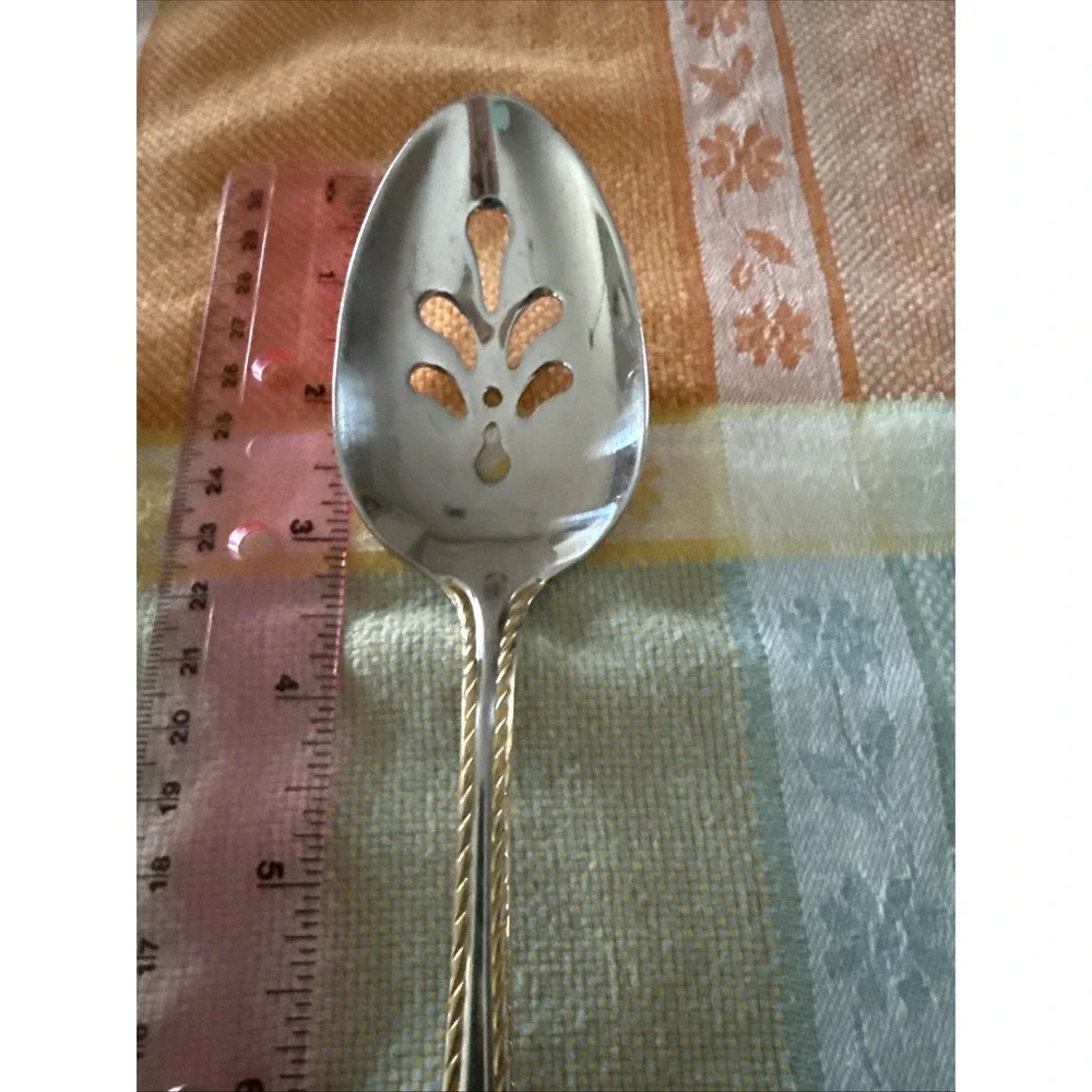 Oneida GOLDEN BELMONT SS Rope Edge Gold Accent Slotted Serving Spoon‎ 4595
